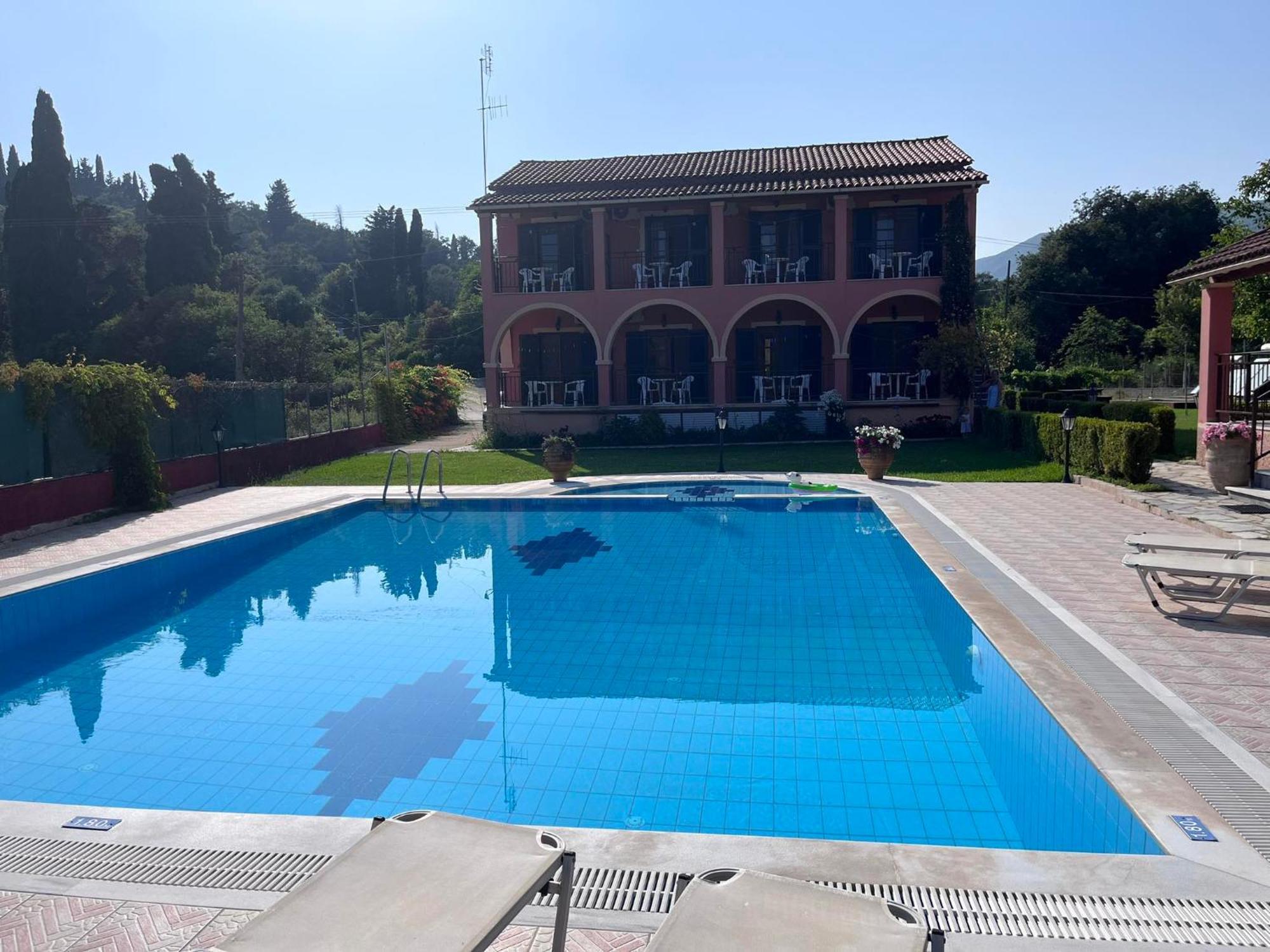 Gregory-Vassilis Apartments Дасия Екстериор снимка
