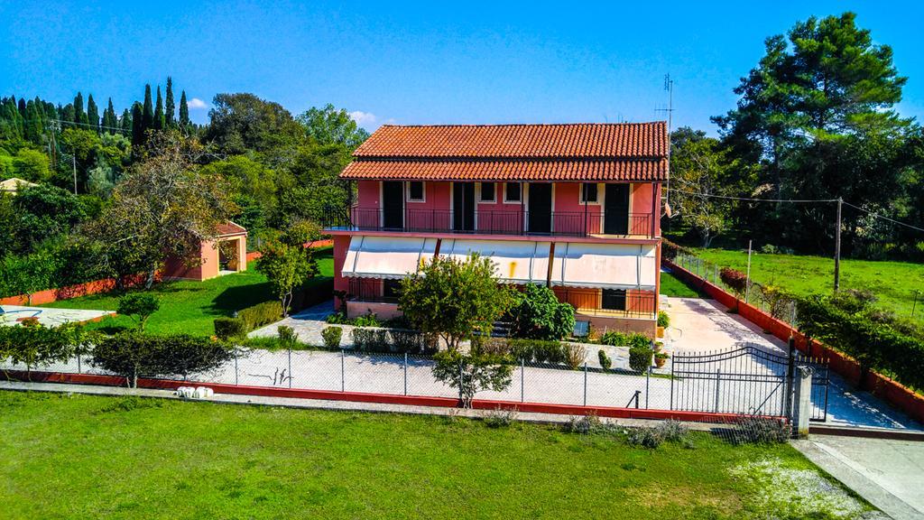 Gregory-Vassilis Apartments Дасия Екстериор снимка