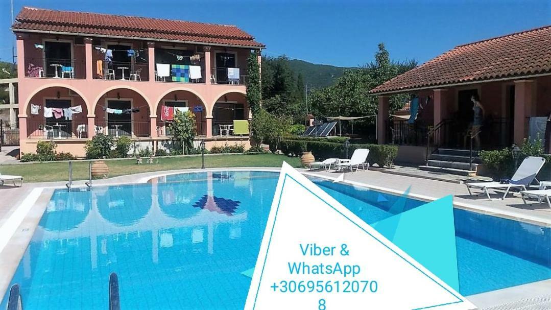 Gregory-Vassilis Apartments Дасия Екстериор снимка